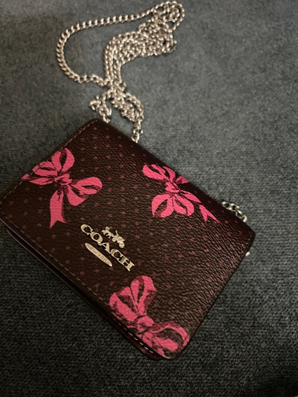 NWT NEW Coach Burgundy and pink bow logo Crossbody Purse with silver Chain - Picture 2 of 9